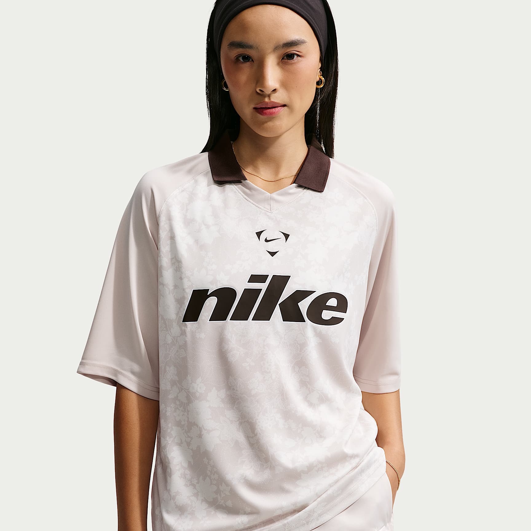 Nike Sportswear Women's American Football Jersey. Nike LU